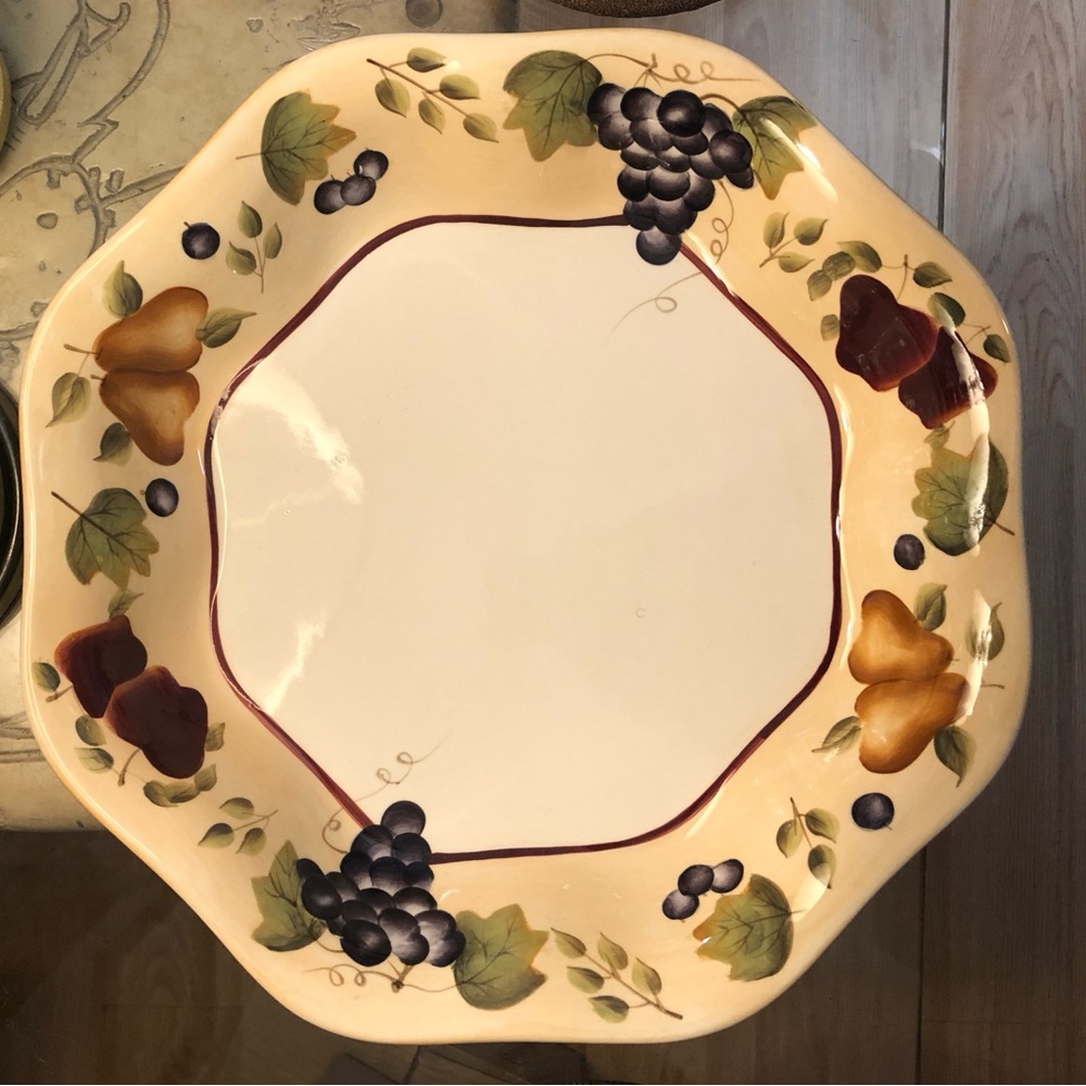 SONOMA VILLA HOME INTERIORS 13" Octagonal Vegetable Bowl